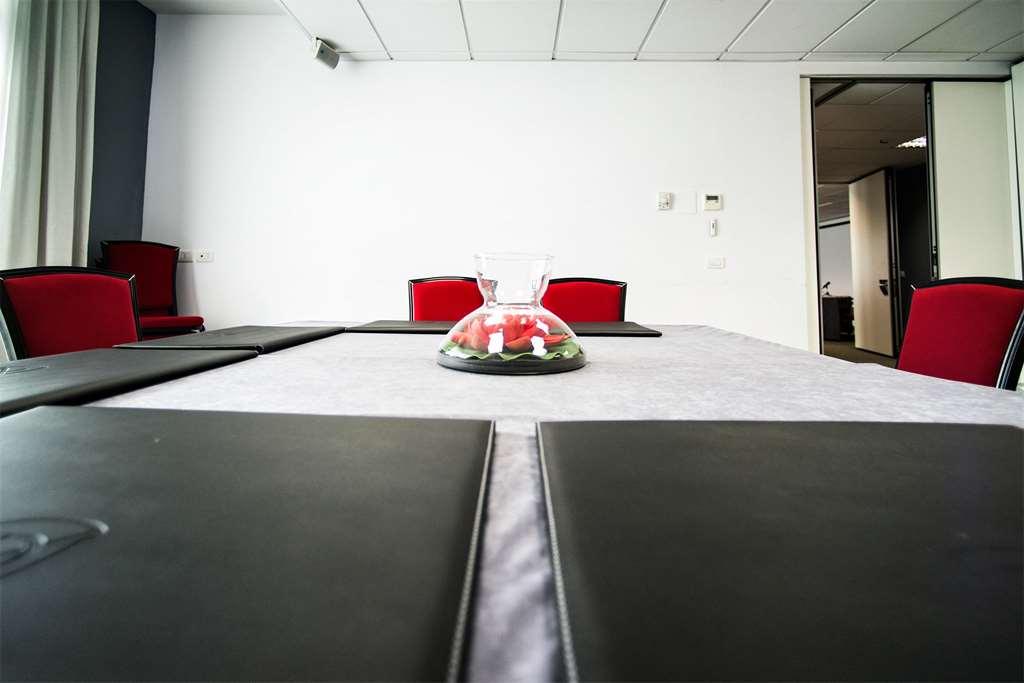 Daytona Business Hotel Collecchio Facilități foto